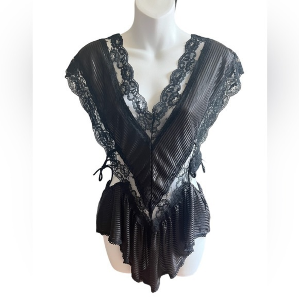 Vintage Stroke of Midnight‎ Black Lace Teddy S